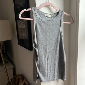 Jolie‎ Gray Tank Top with Crew Neck and Slim Fit